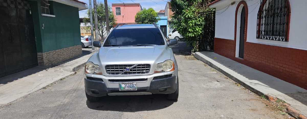 VOLVO EX30 - 2006                                        