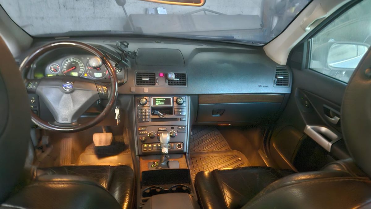 VOLVO EX30 - 2006                                        