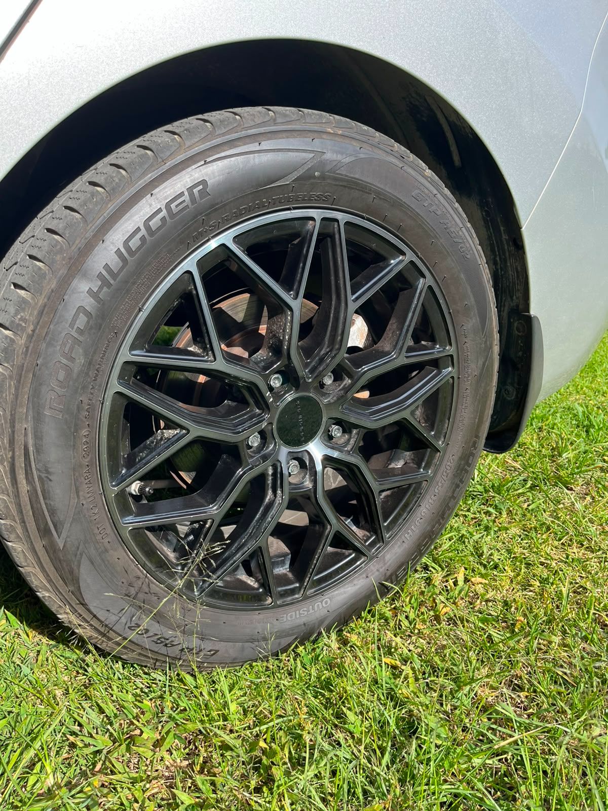 HYUNDAI ELANTRA - 2015                                        