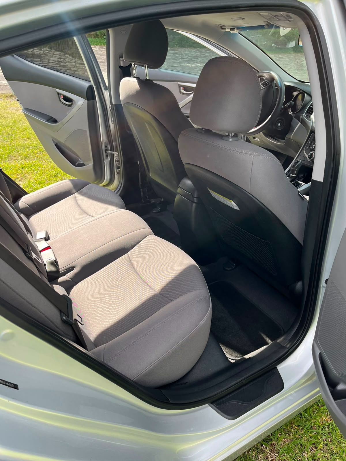 HYUNDAI ELANTRA - 2015                                        