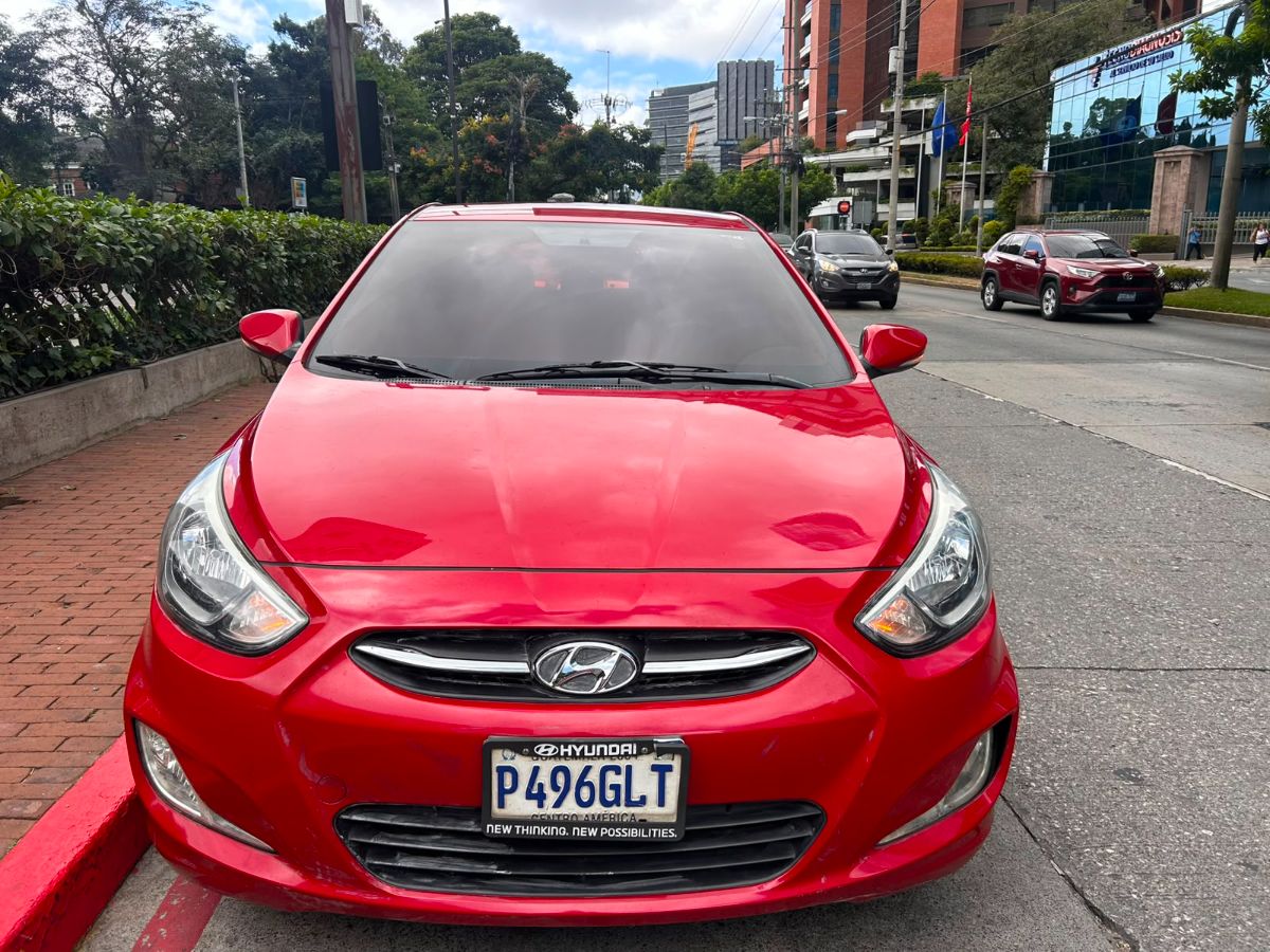 HYUNDAI ACCENT - 2017                                        