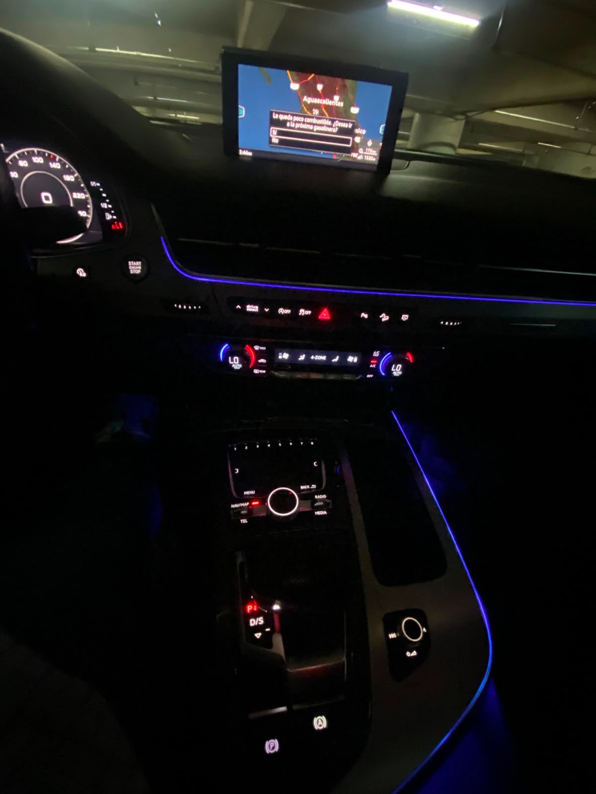 AUDI  Q7 S line  - 2018                                        