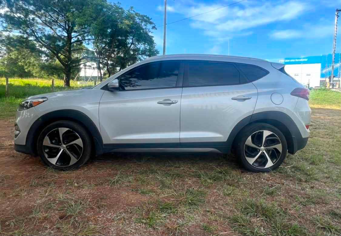 HYUNDAI TUCSON - 2016