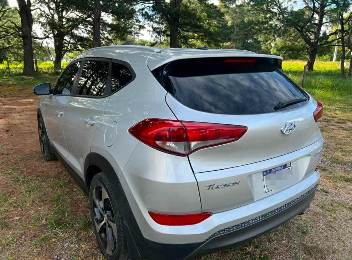 HYUNDAI TUCSON - 2016
