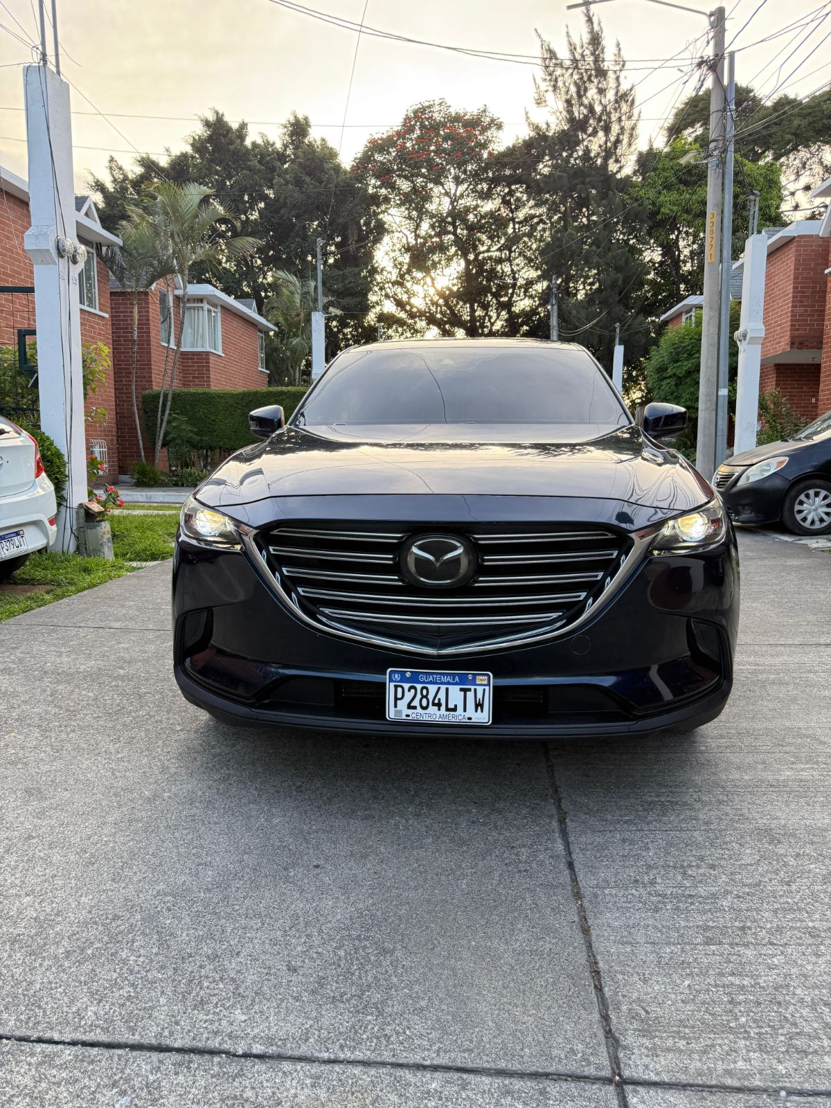 MAZDA CX-9 - 2018                                        