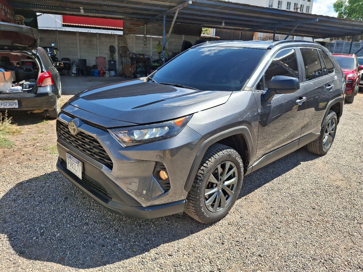 TOYOTA RAV-4 - 2020                                        