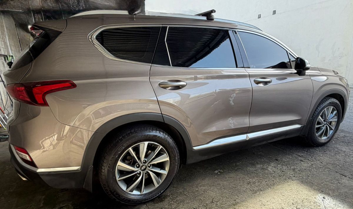 HYUNDAI SANTA FE - 2019                                        