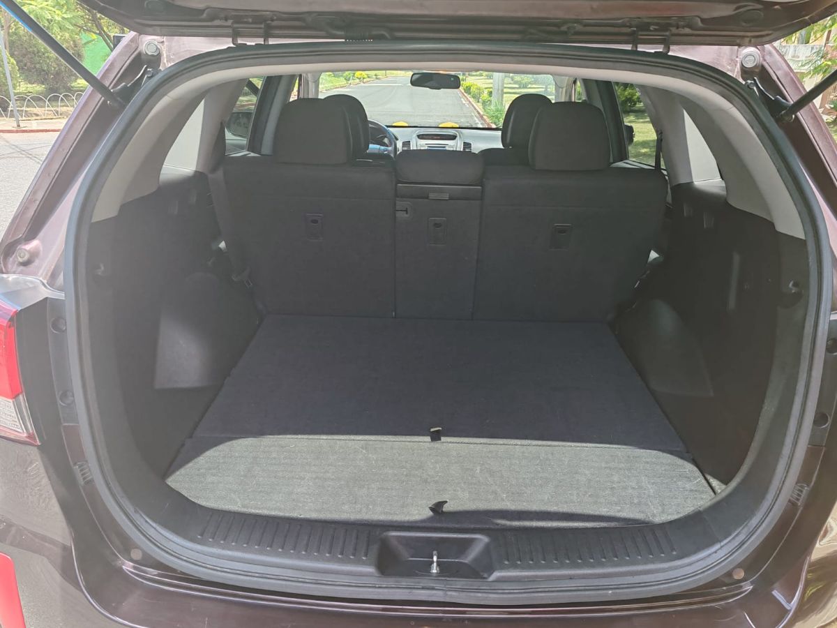 KIA SORENTO - 2015                                        