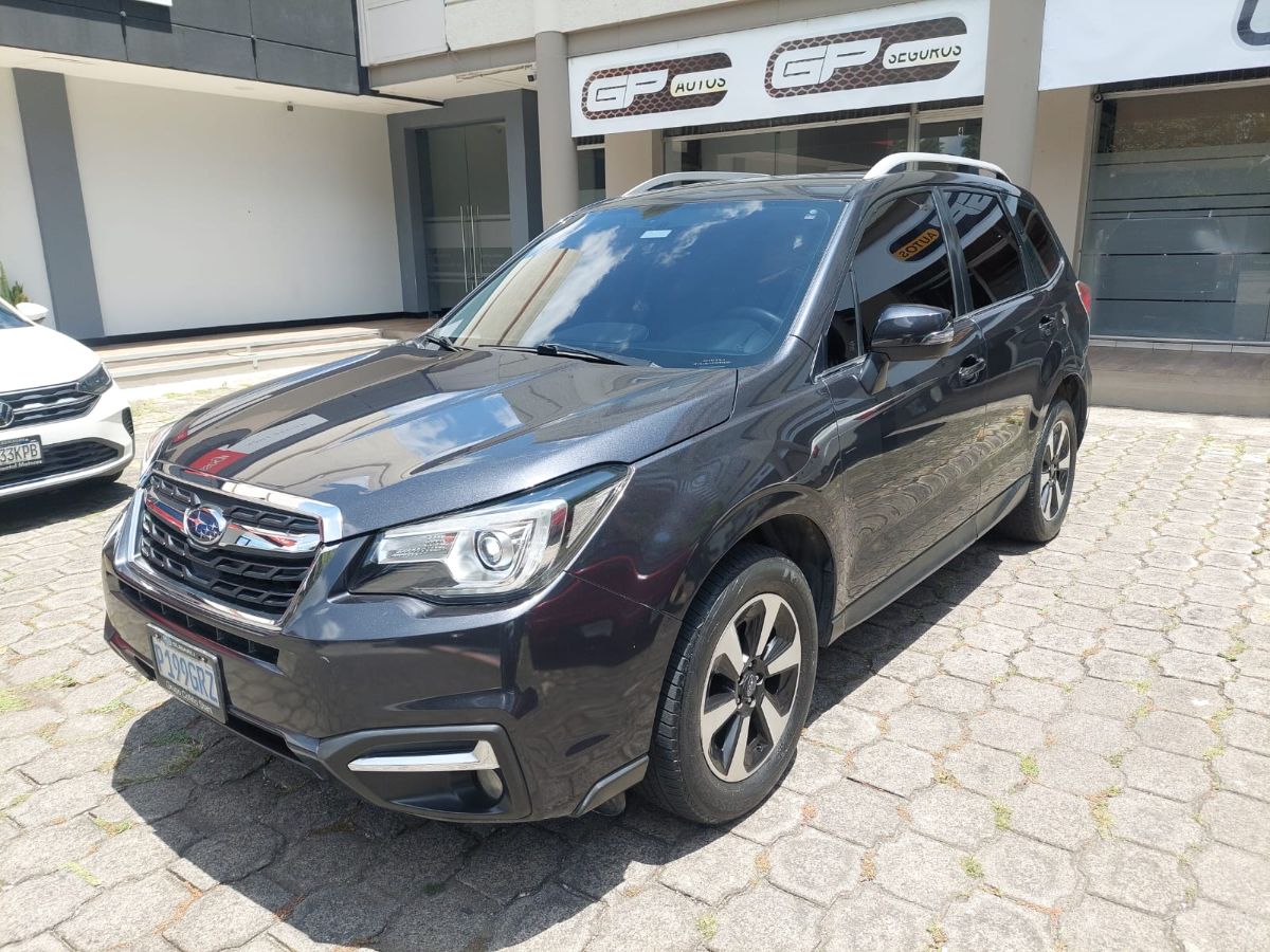 SUBARU FORESTER - 2017                                        