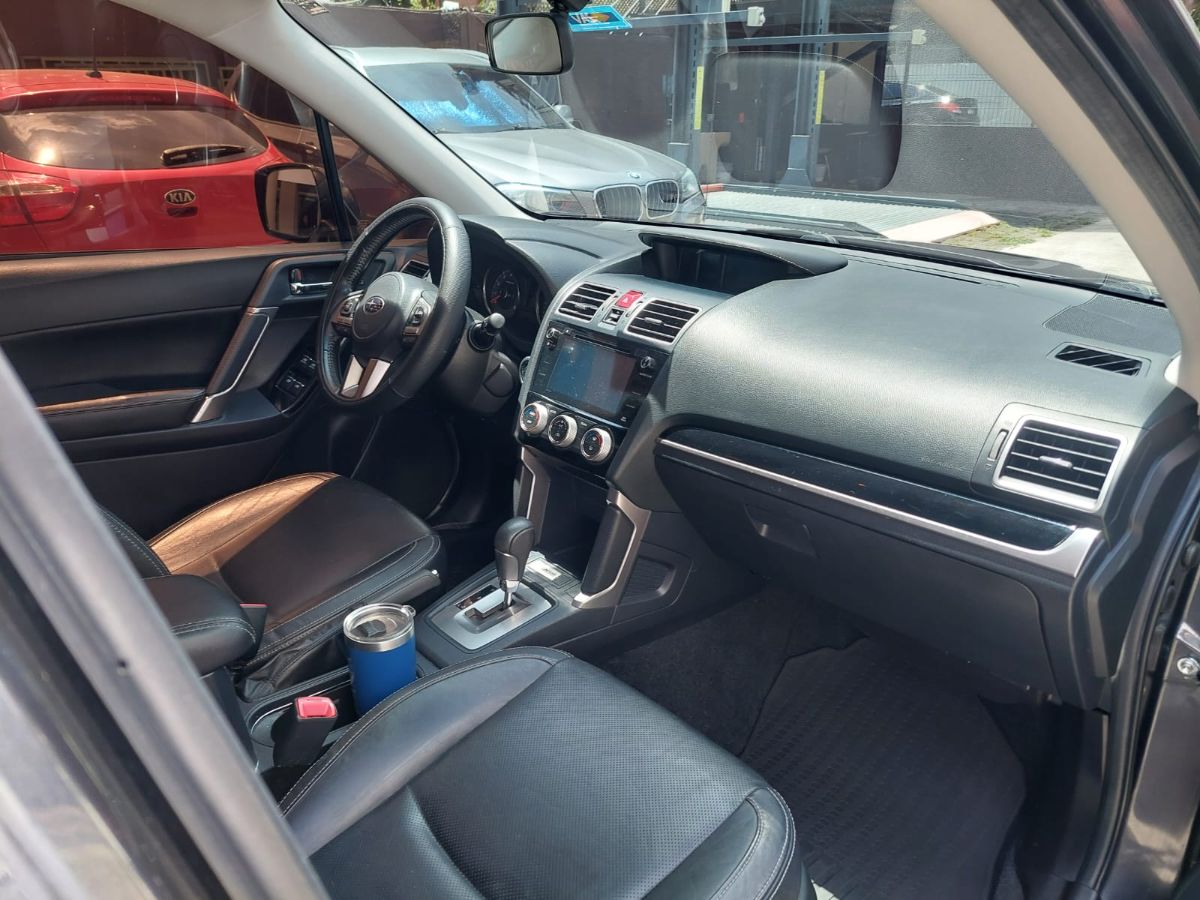 SUBARU FORESTER - 2017                                        