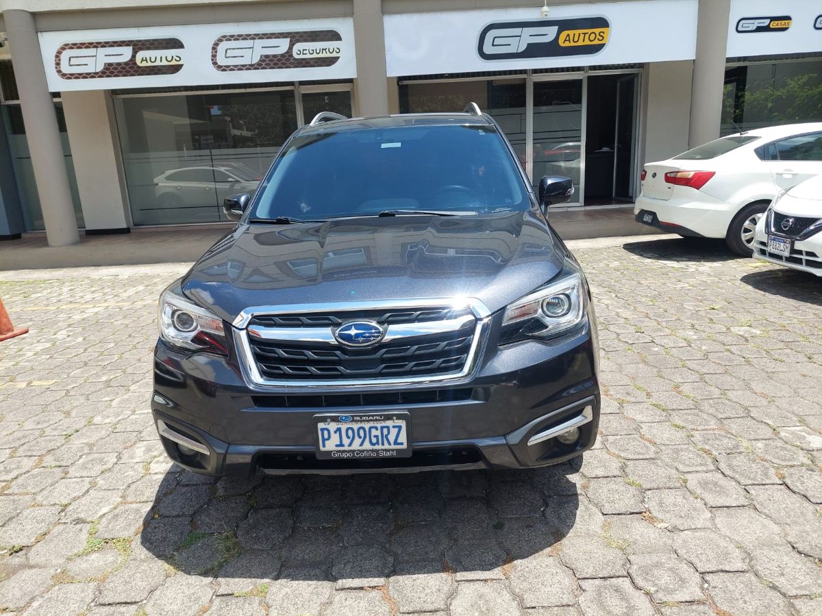 SUBARU FORESTER - 2017                                        