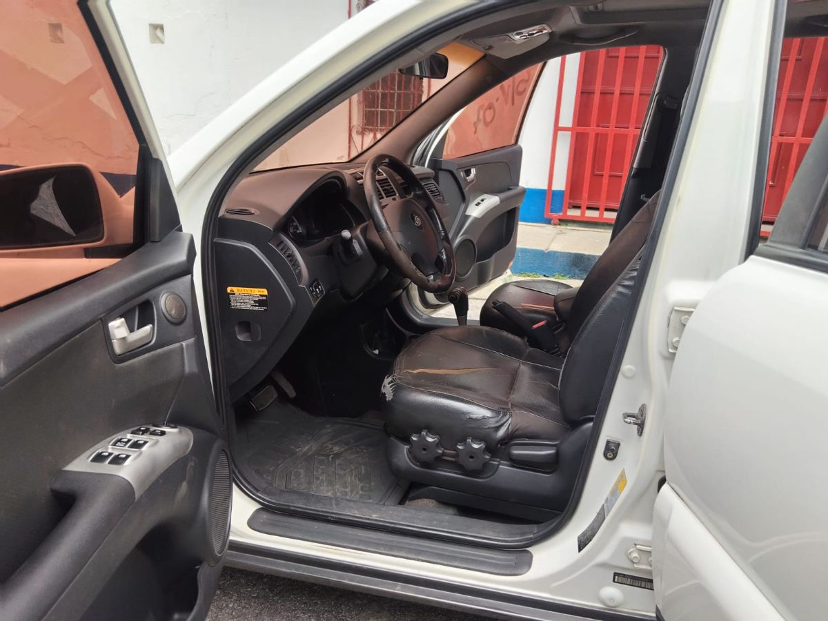 KIA SPORTAGE - 2007                                        