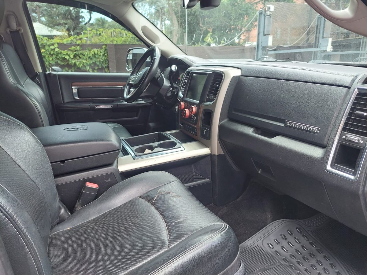 DODGE RAM 2500 - 2013                                        