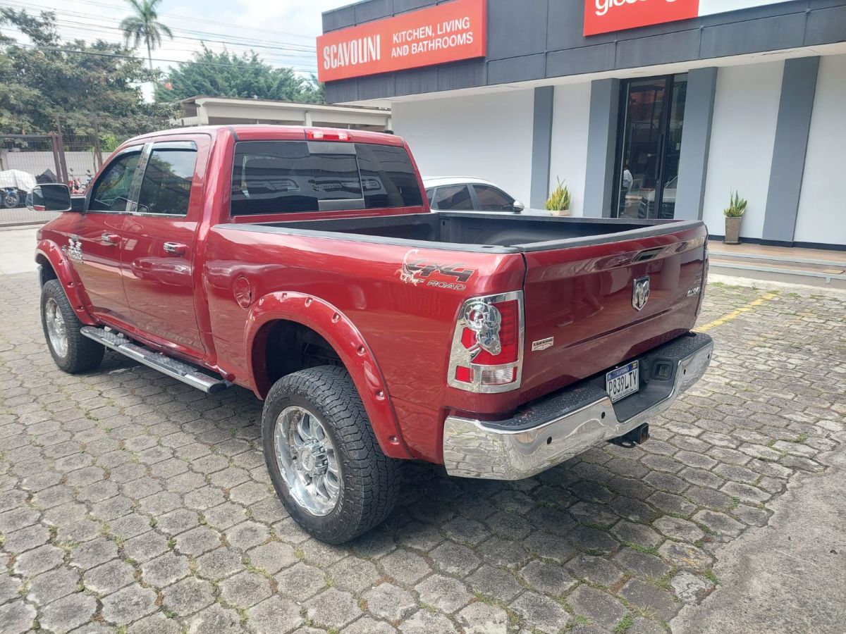 DODGE RAM 2500 - 2013                                        