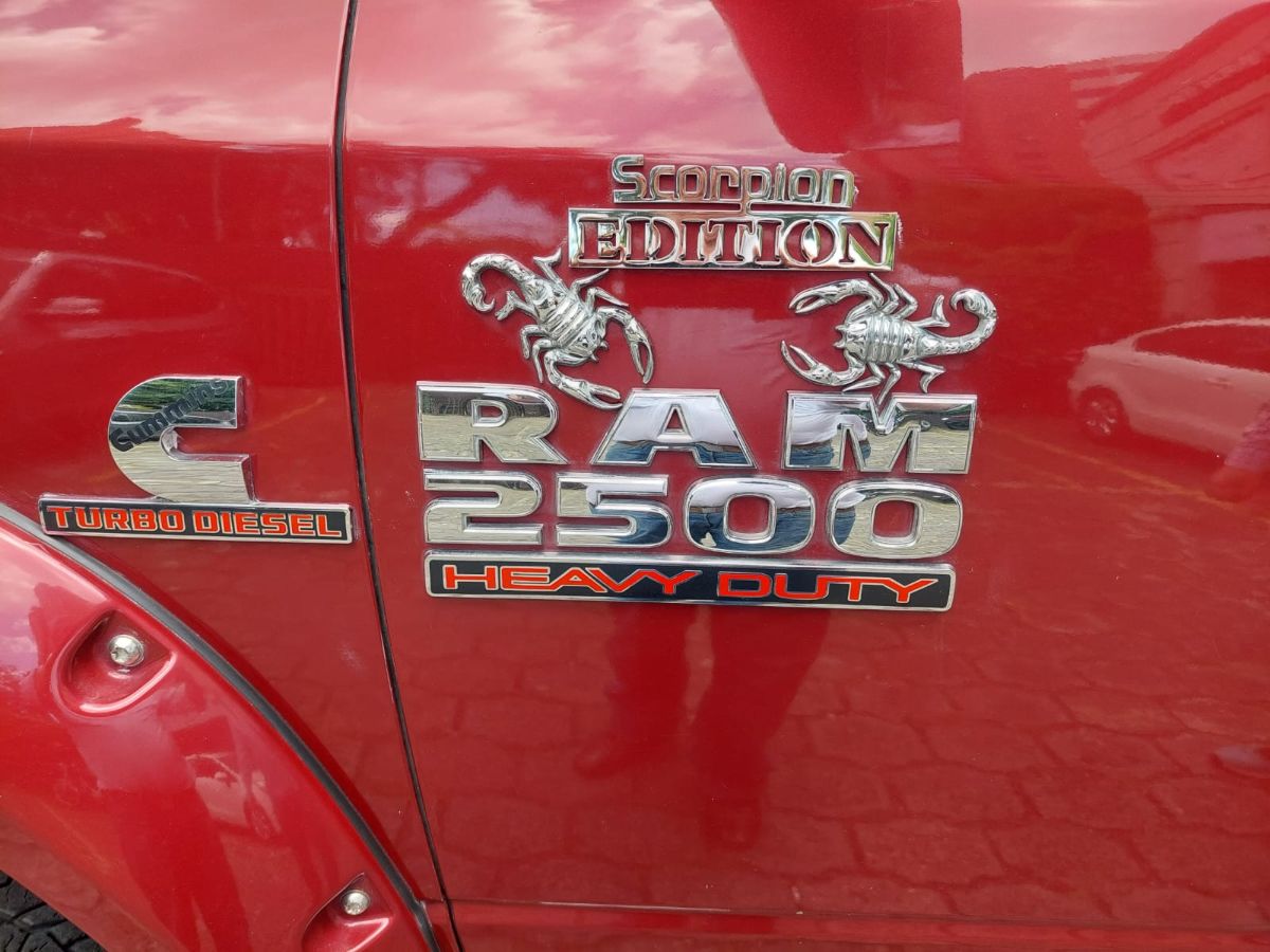 DODGE RAM 2500 - 2013                                        