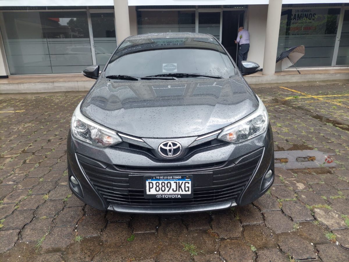 TOYOTA YARIS - 2019                                        