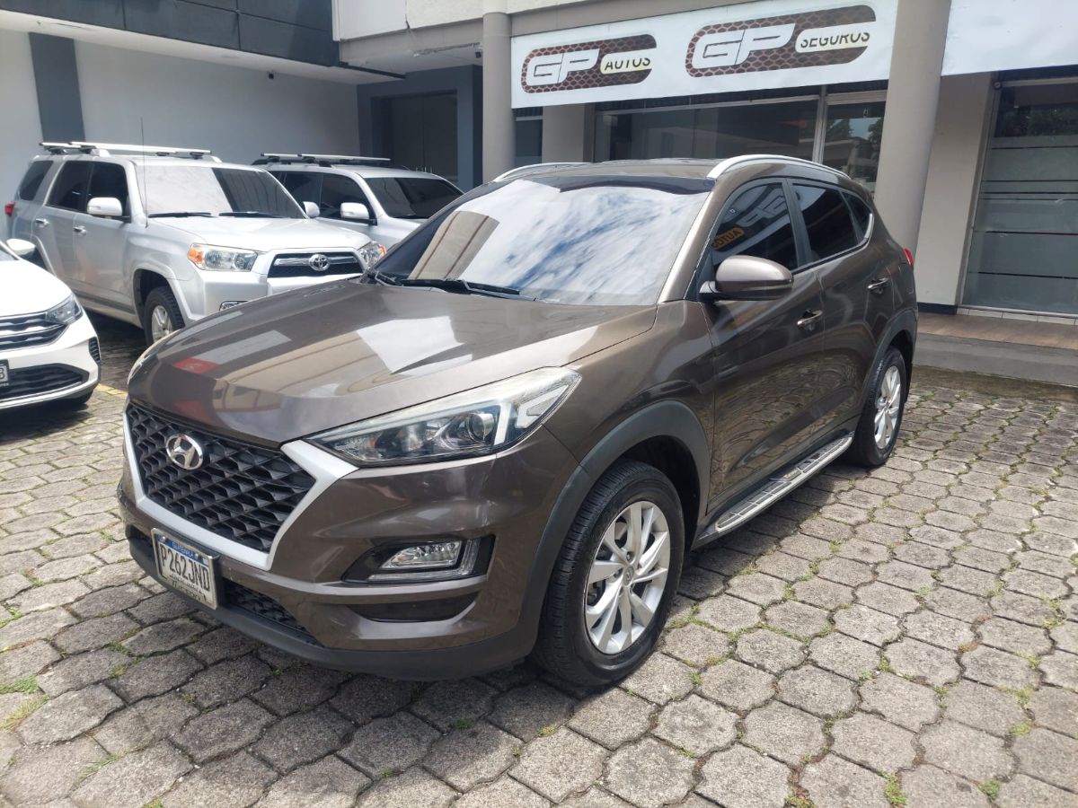 HYUNDAI TUCSON - 2020                                        