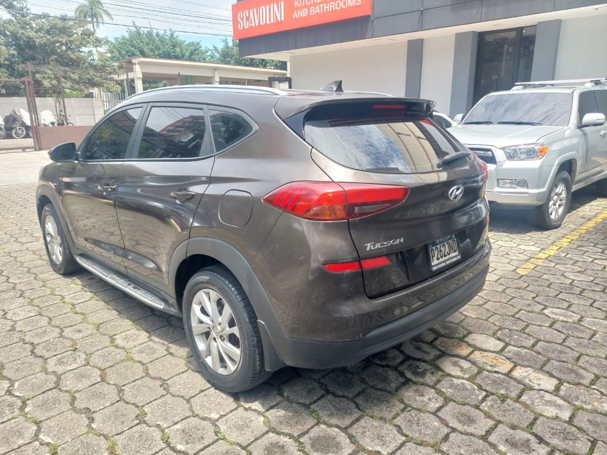 HYUNDAI TUCSON - 2020                                        