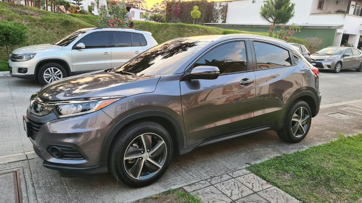 HONDA HRV - 2021                                        