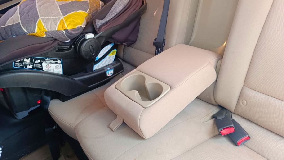 HYUNDAI ELANTRA - 2014