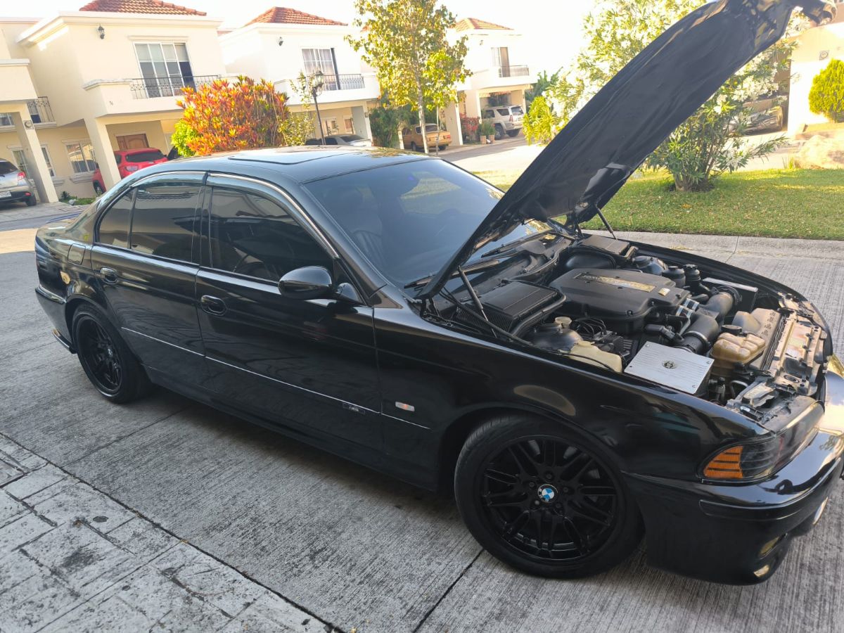 BMW M5 - 2000
