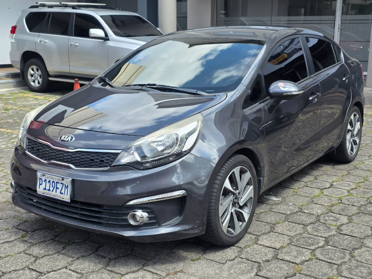 KIA RIO EX - 2016