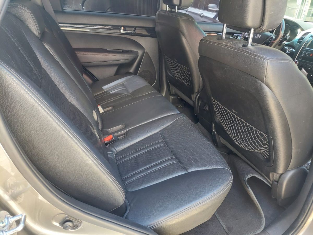 KIA SORENTO - 2012
