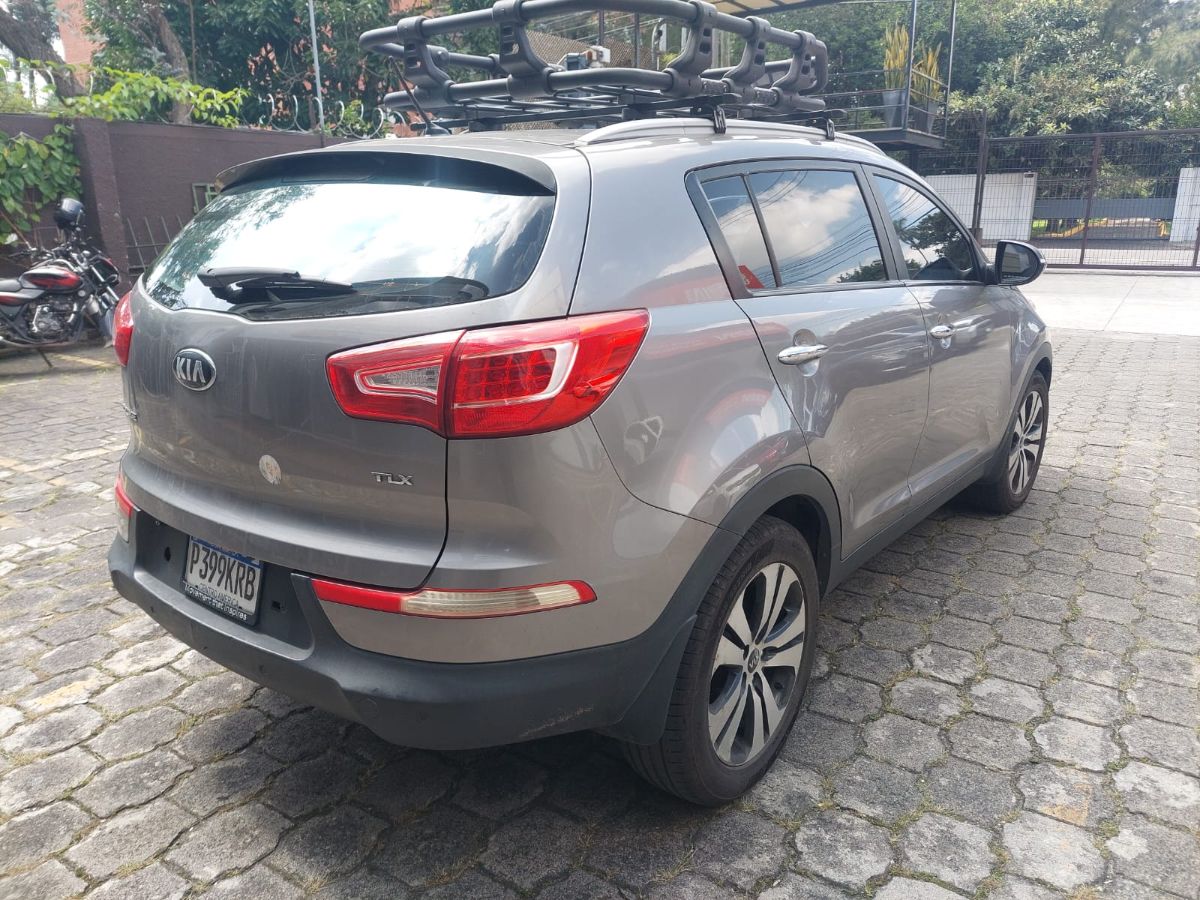 KIA SPORTAGE - 2013