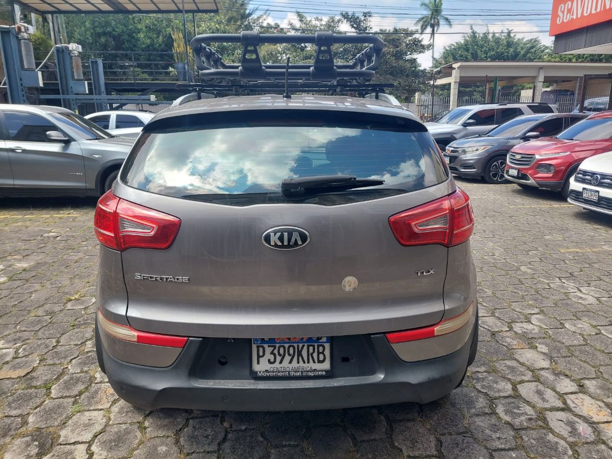 KIA SPORTAGE - 2013