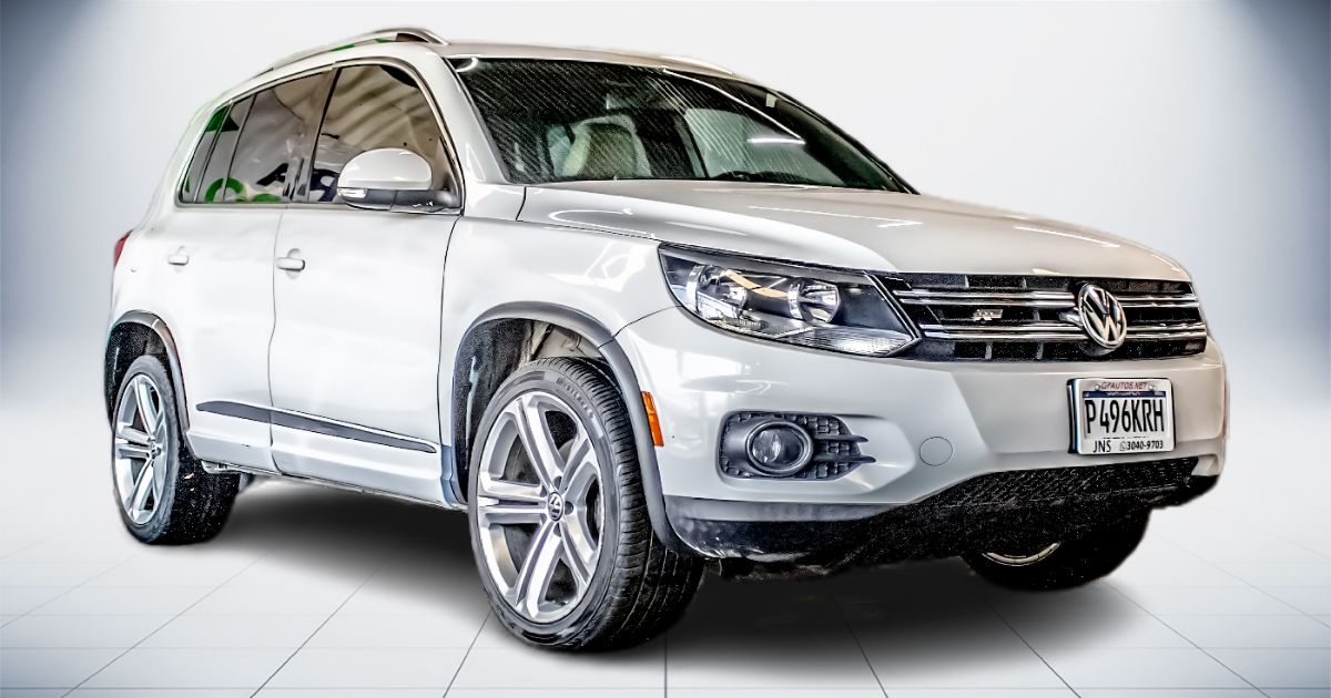 VOLKSWAGEN TIGUAN R-LINE - 2016