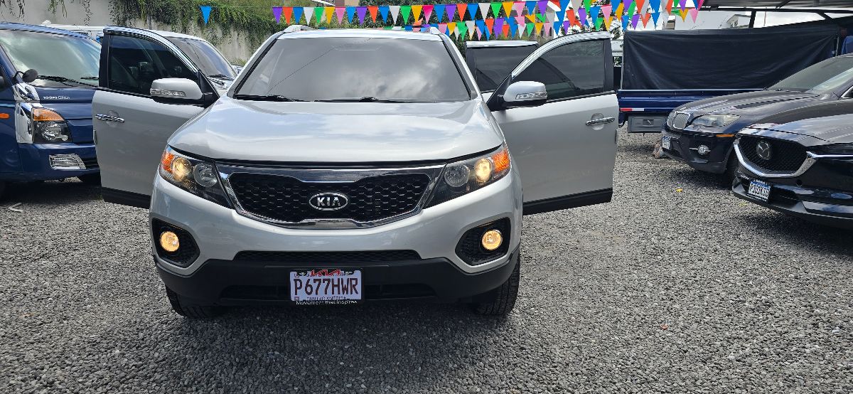 KIA SORENTO - 2012