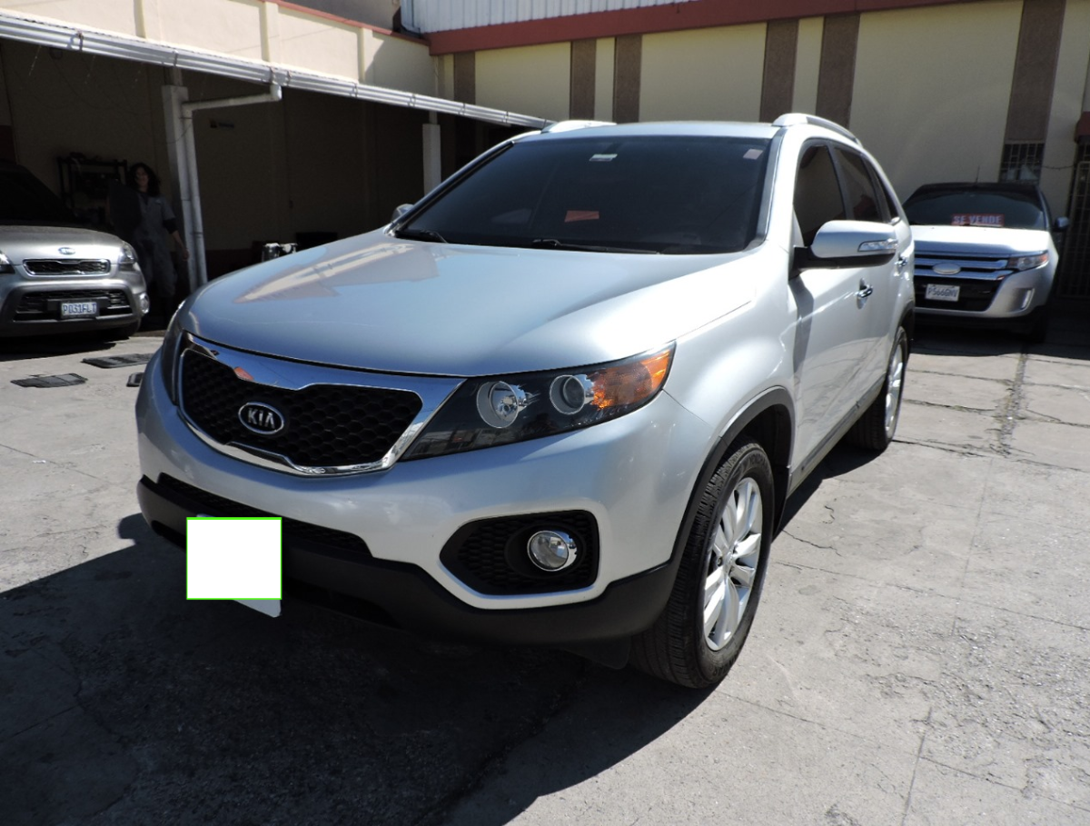 KIA SORENTO - 2013