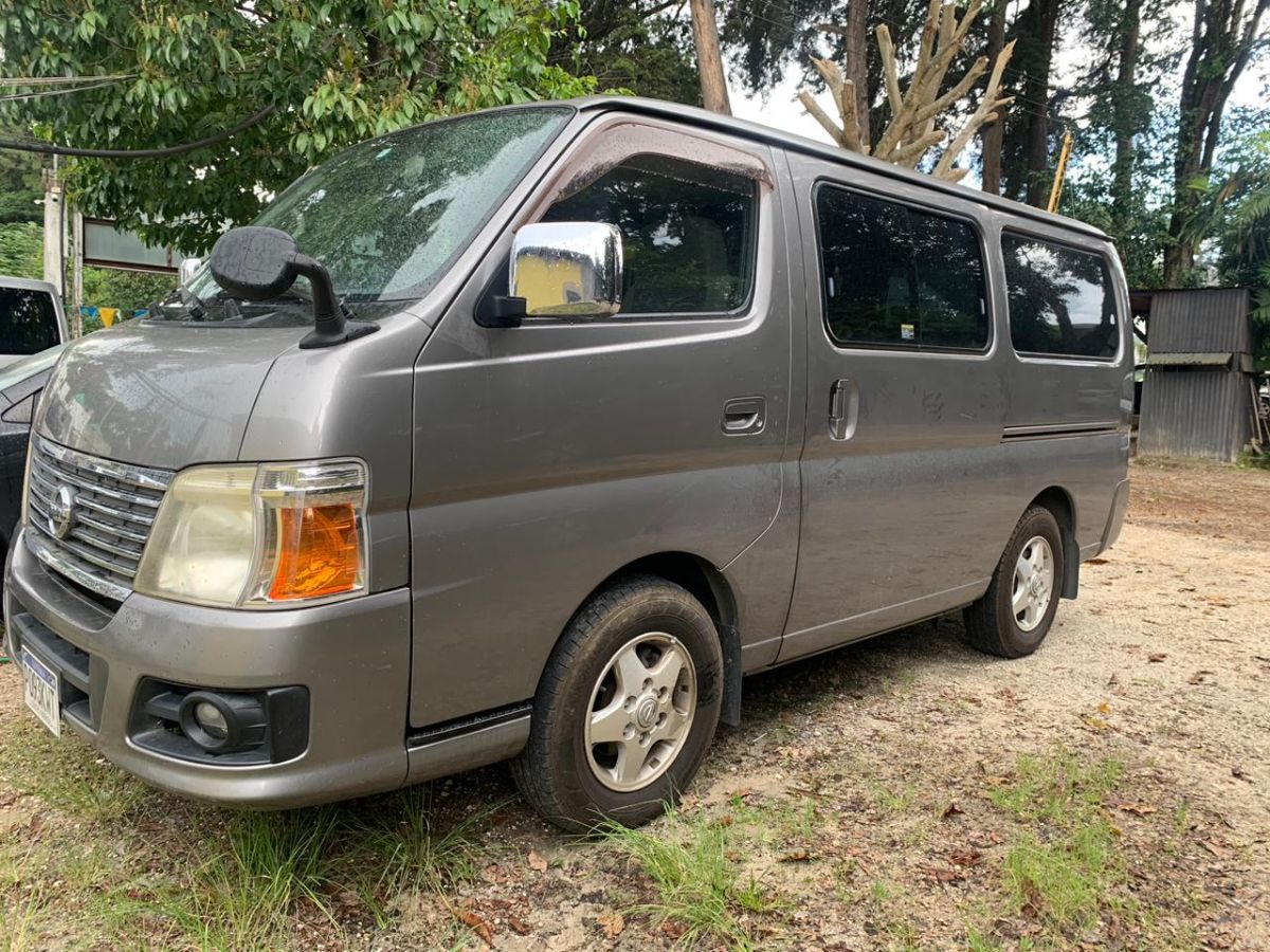 NISSAN  CARAVAN  - 2011