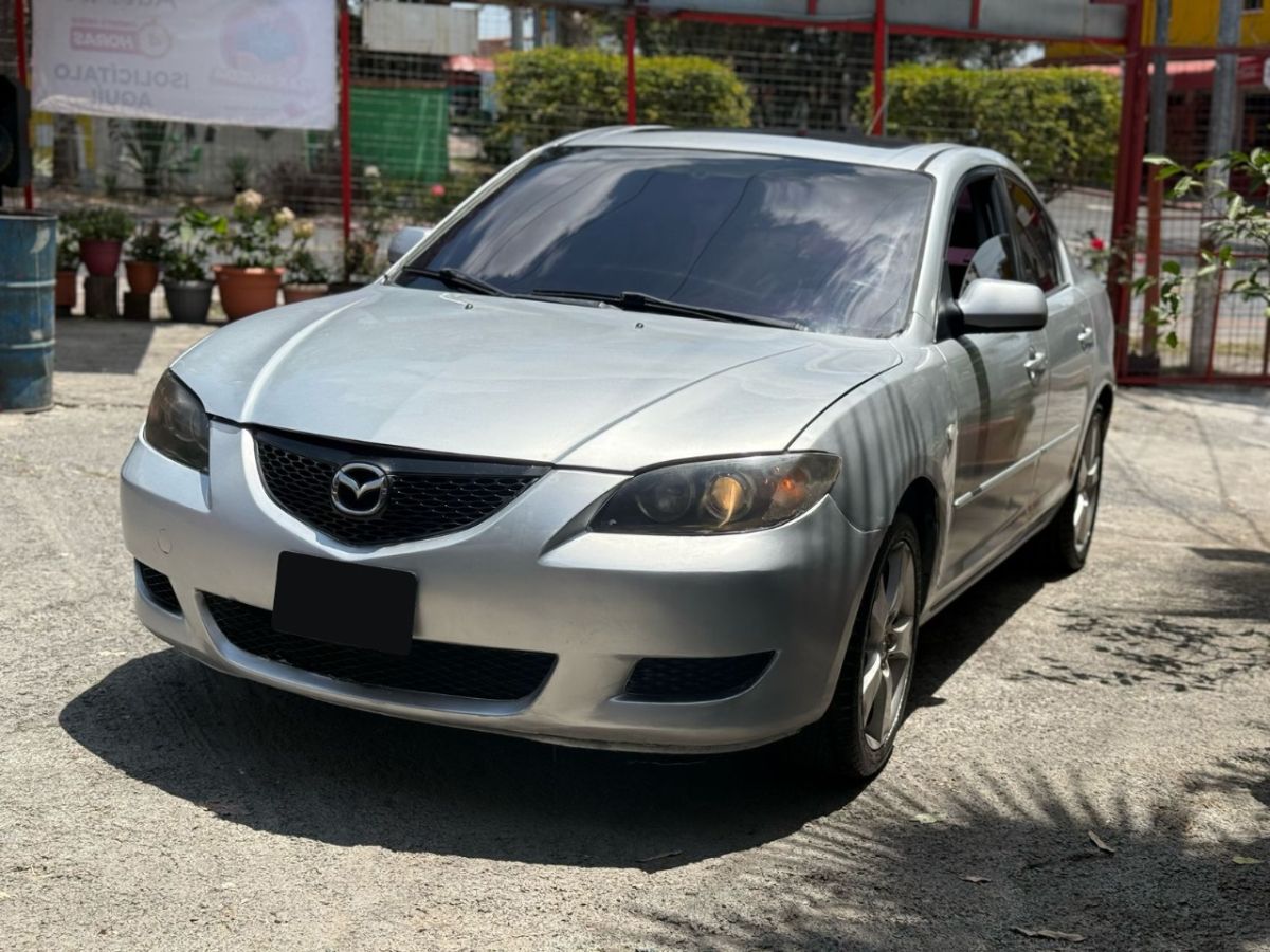 MAZDA 3 - 2006