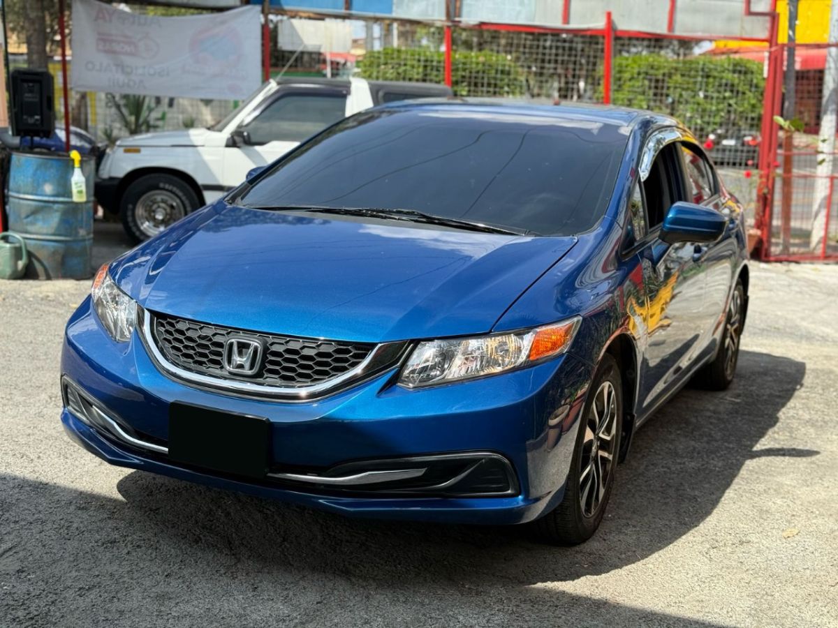 HONDA CIVIC - 2015