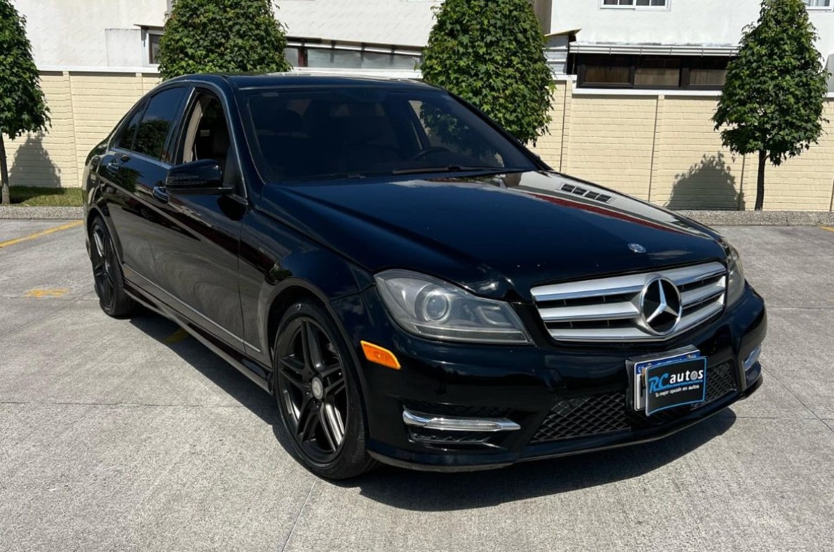 MERCEDES-BENZ CLA 250 - 2013