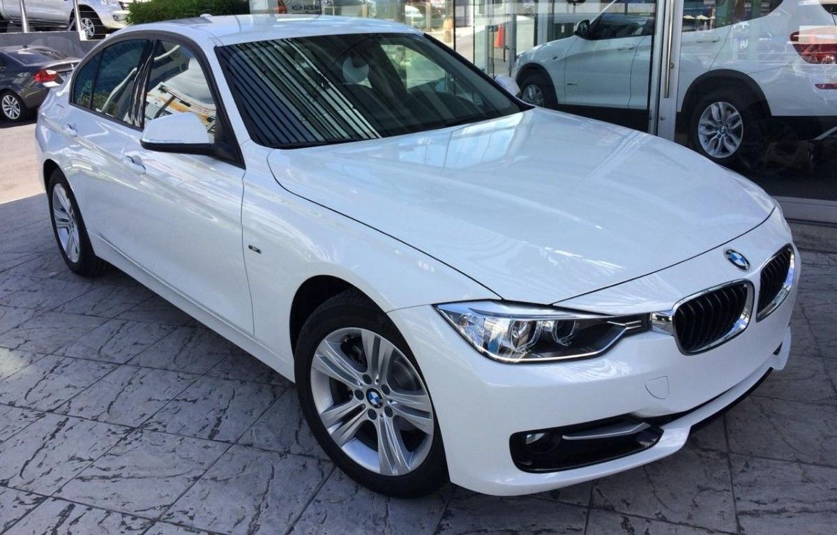 BMW 316 I - 2015