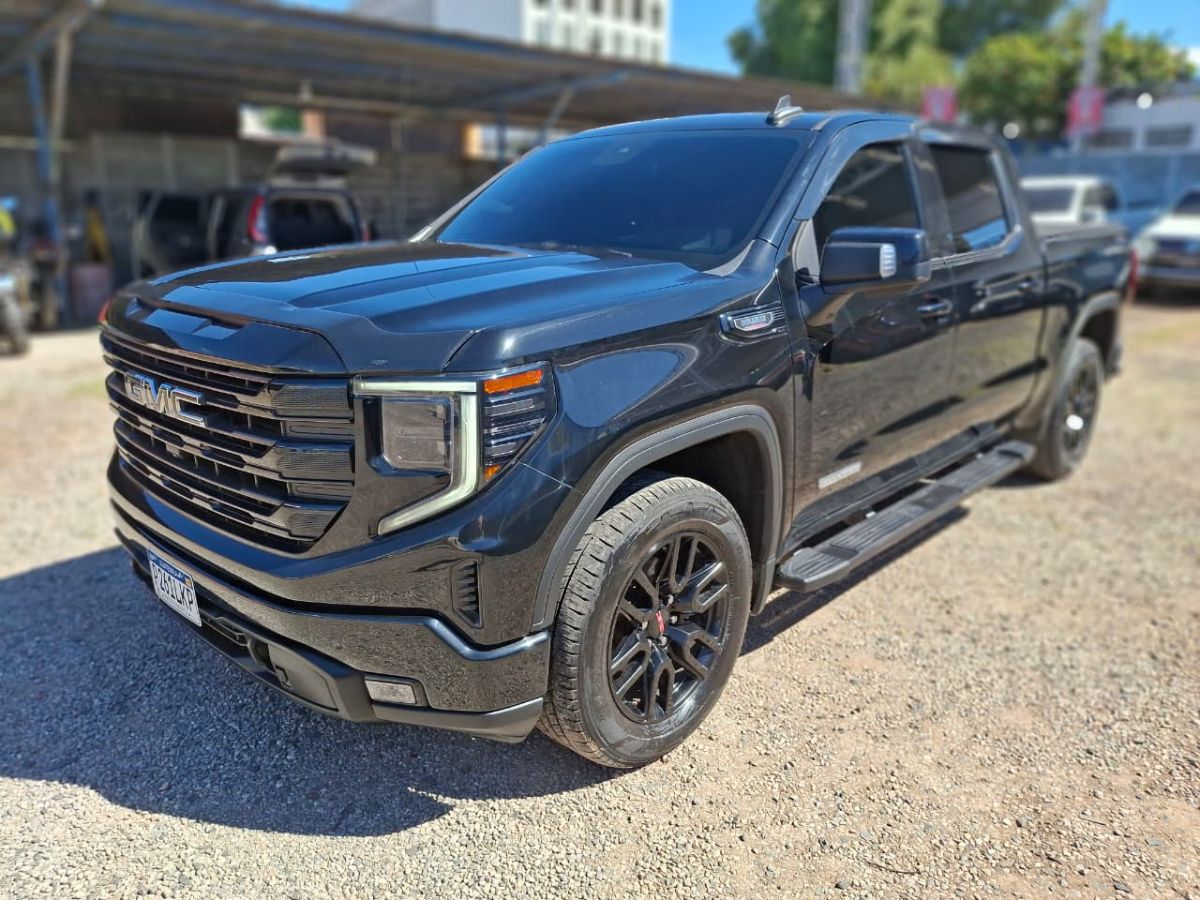 GMC  SIERRA - 2022