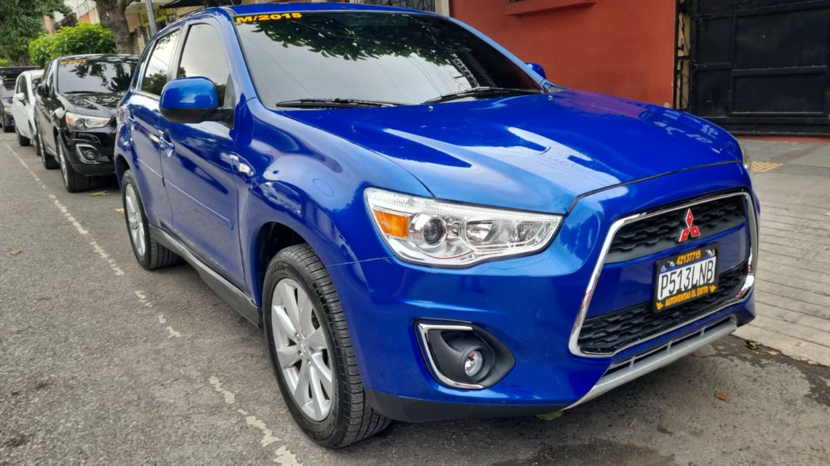 MITSUBISHI OUTLANDER SPORT - 2015