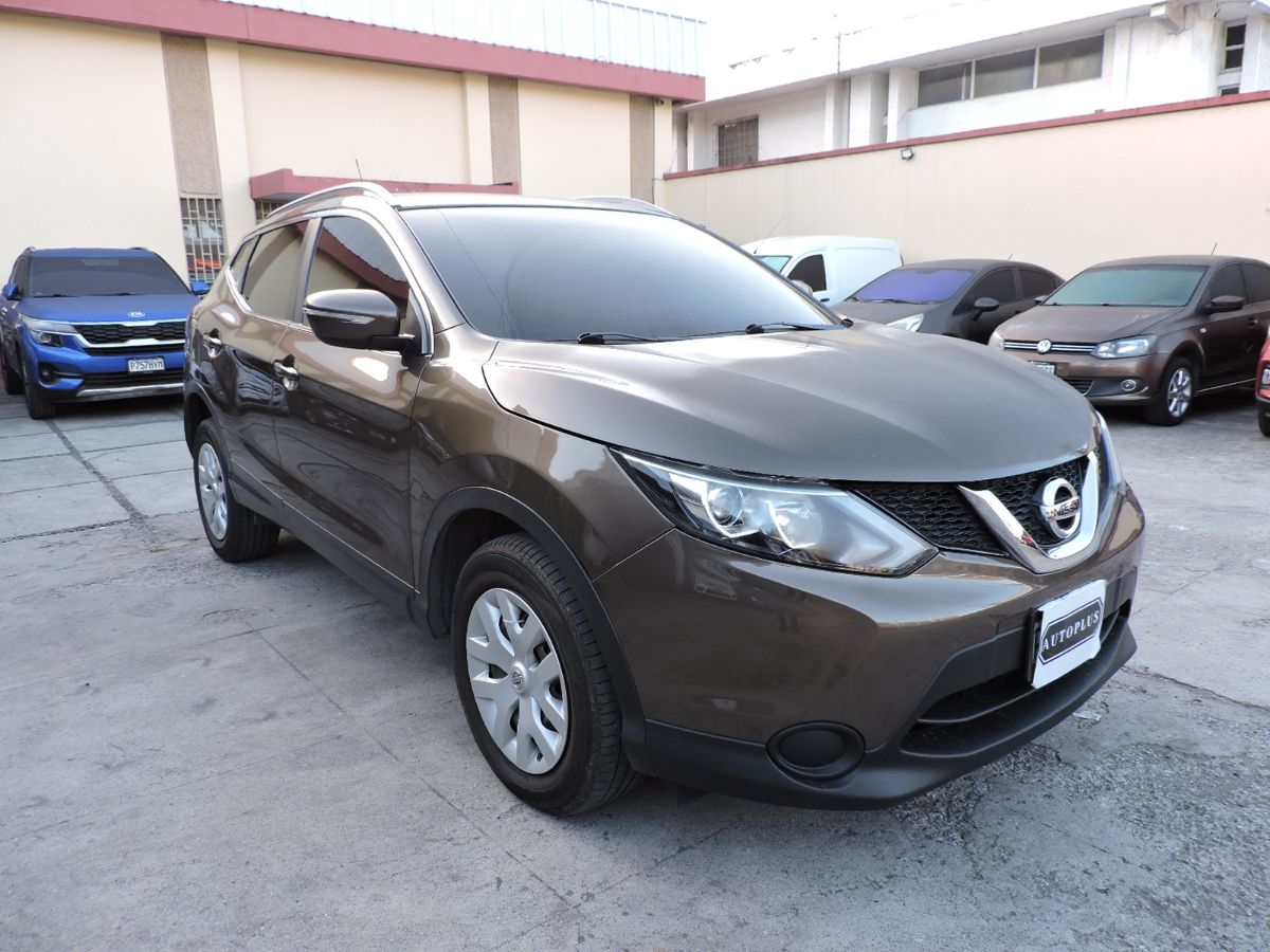 NISSAN QASHQAI - 2015