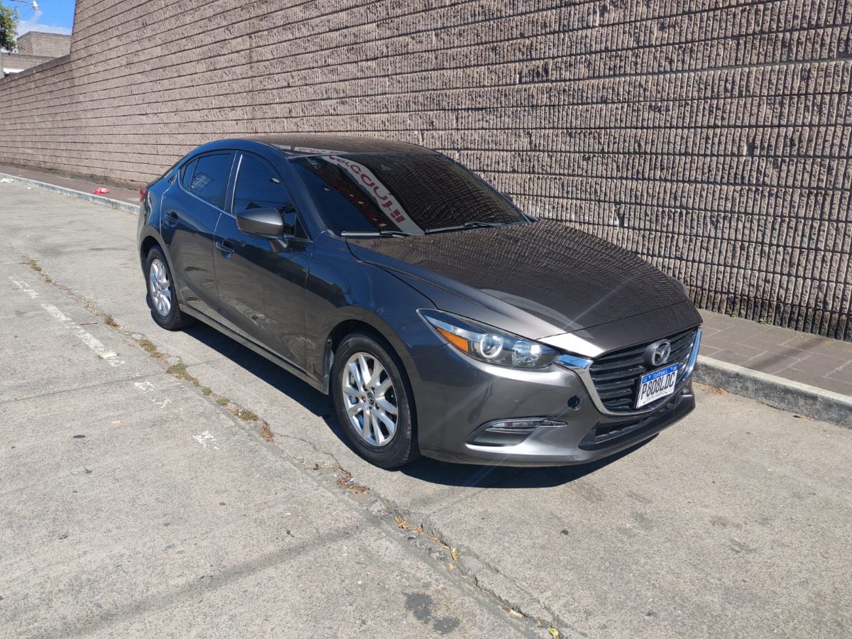 MAZDA 3 - 2018