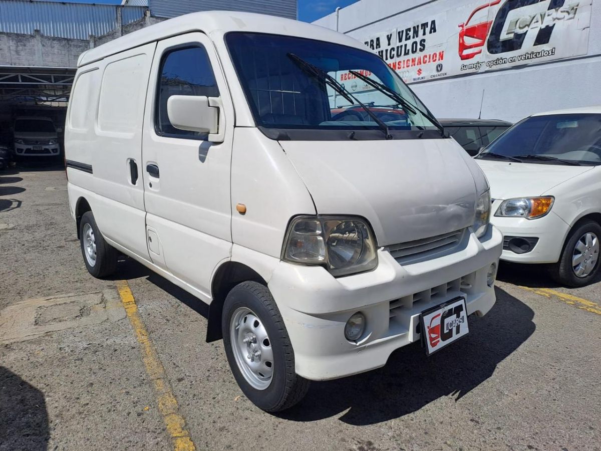 CHANA MINILINER  - 2009