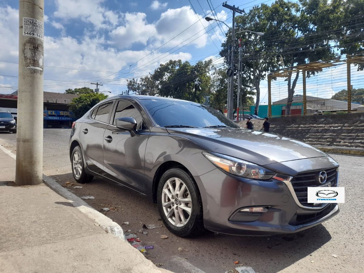 MAZDA 3 - 2017