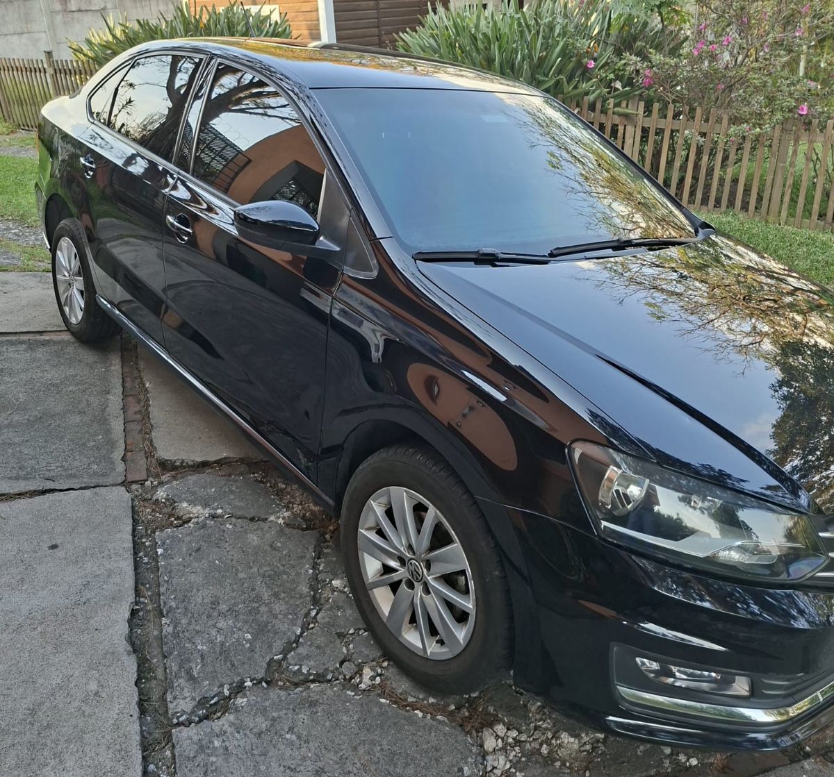 VOLKSWAGEN POLO - 2018