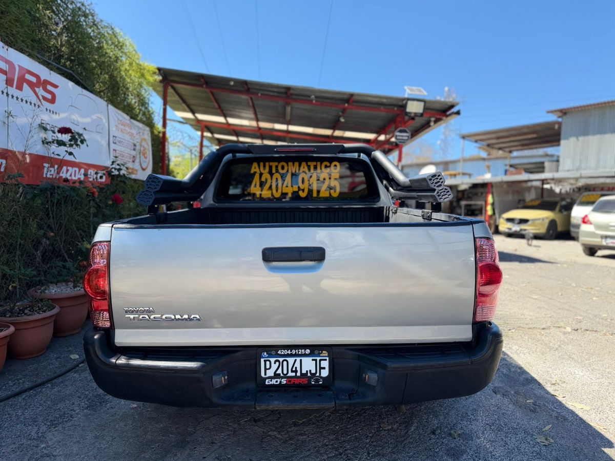 TOYOTA TACOMA - 2014