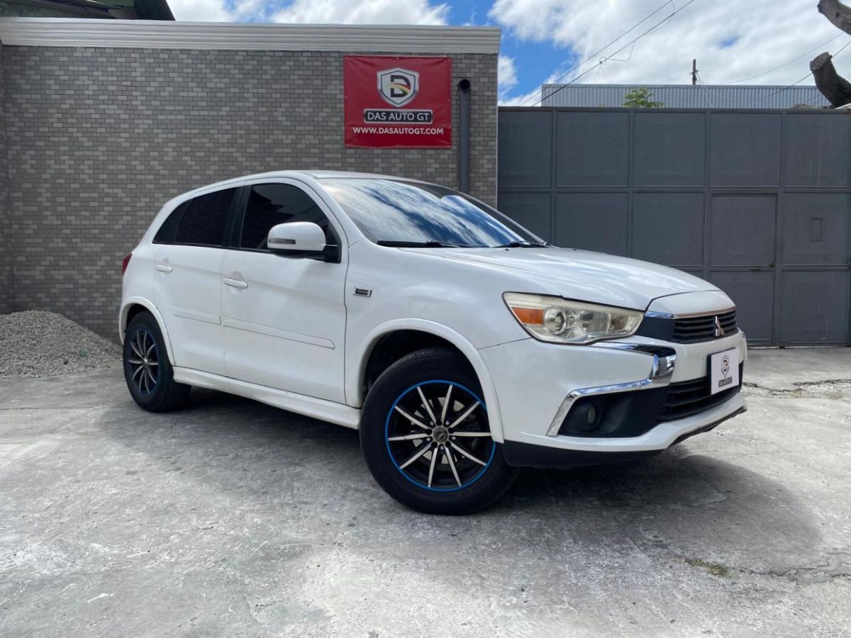 MITSUBISHI OUTLANDER SPORT - 2017