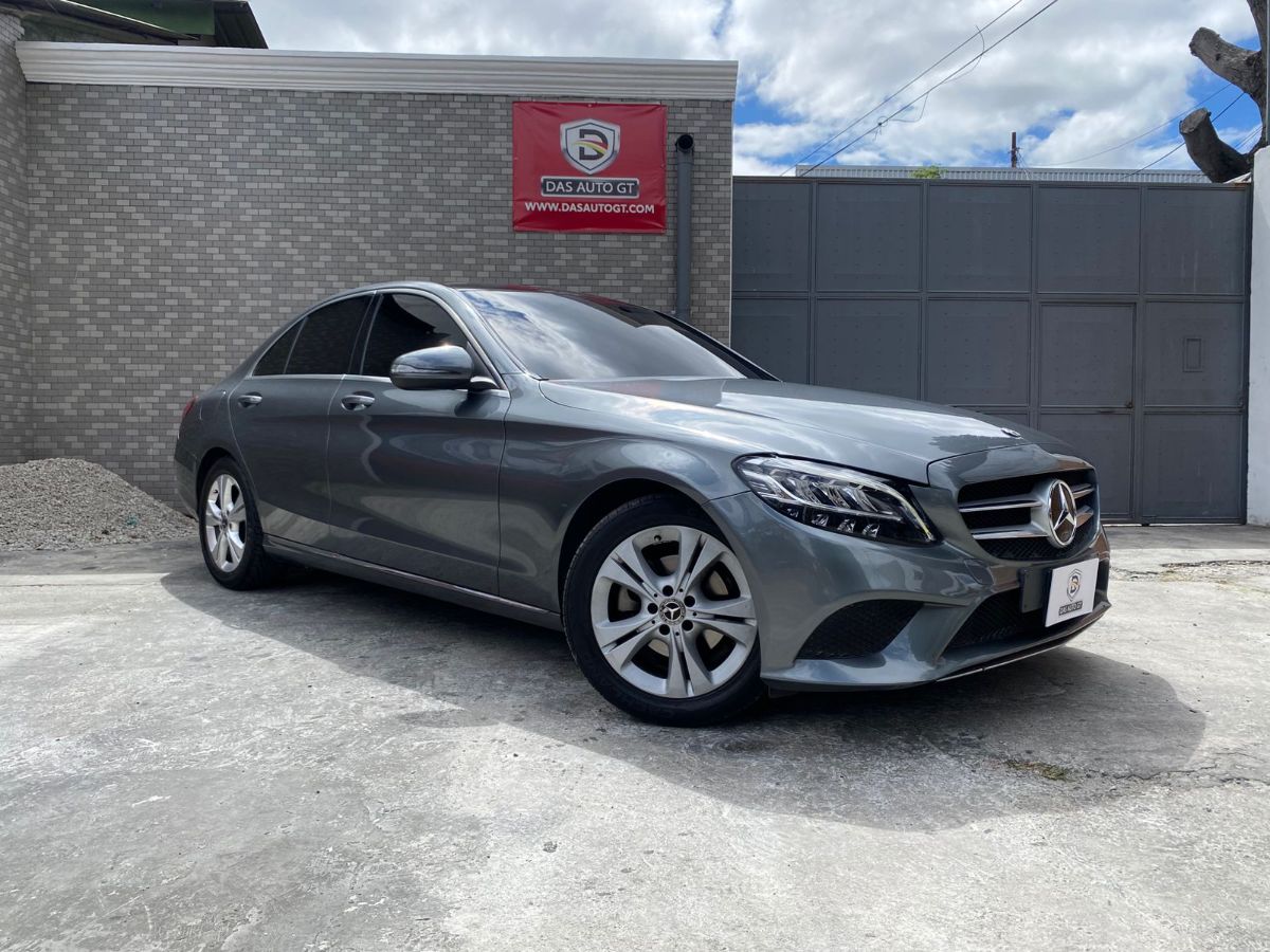MERCEDES-BENZ C-180 - 2019