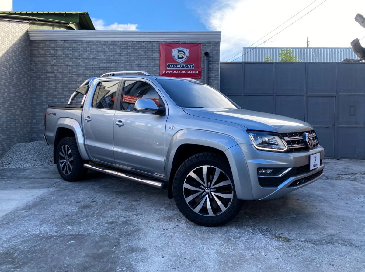 VOLKSWAGEN  AMAROK - 2022