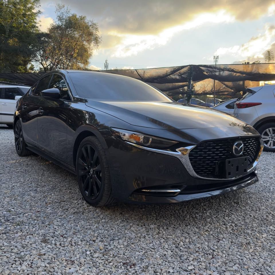 MAZDA 3 - 2022
