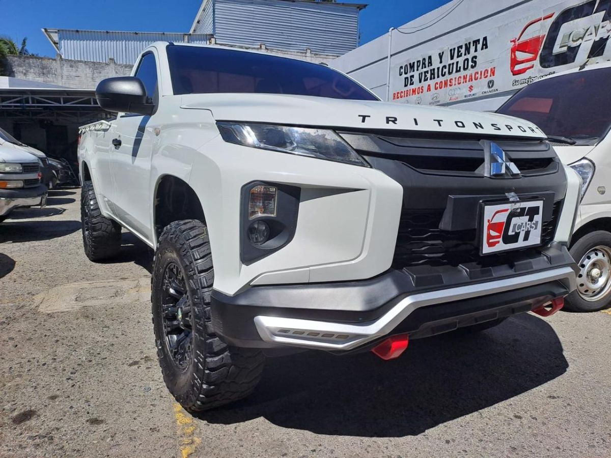 MITSUBISHI L200 - 2021